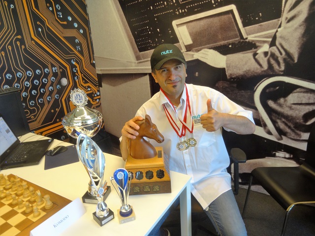 Komodo 9.02 wins Jurek Chess Engines Rating, Test Stockfish and clones,  2015.06.05-09